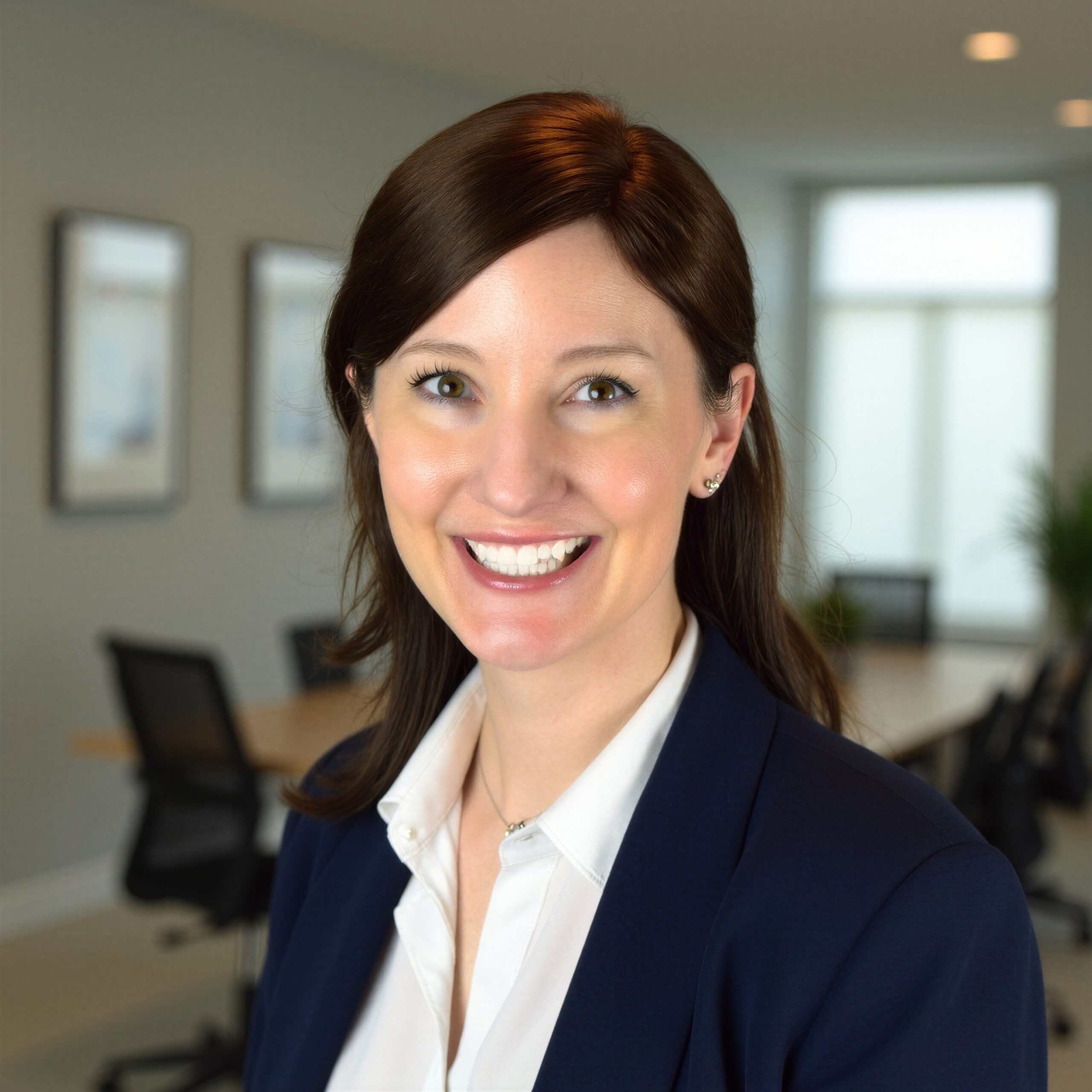 Jess Thacker headshot